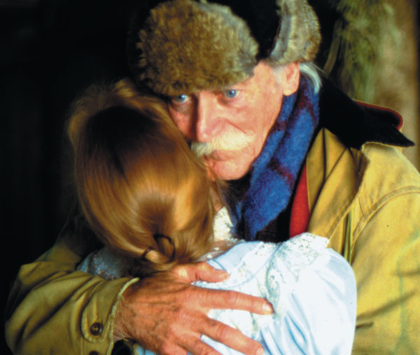 Matthew-hugging-Anne-for-IMDB11